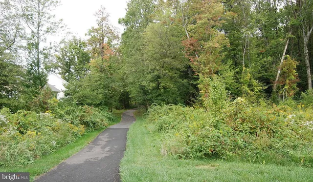 $2,950 | 13901 Belle Chasse Boulevard, Unit 110, Laurel, MD 20707