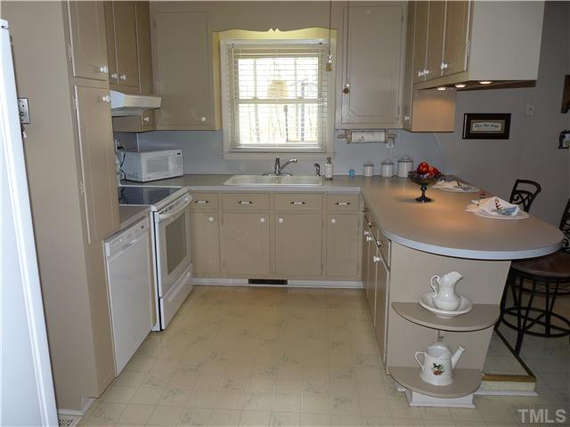 4202 Glenda Road Durham, NC 27704 - Photo 4 of 19 Photo 4