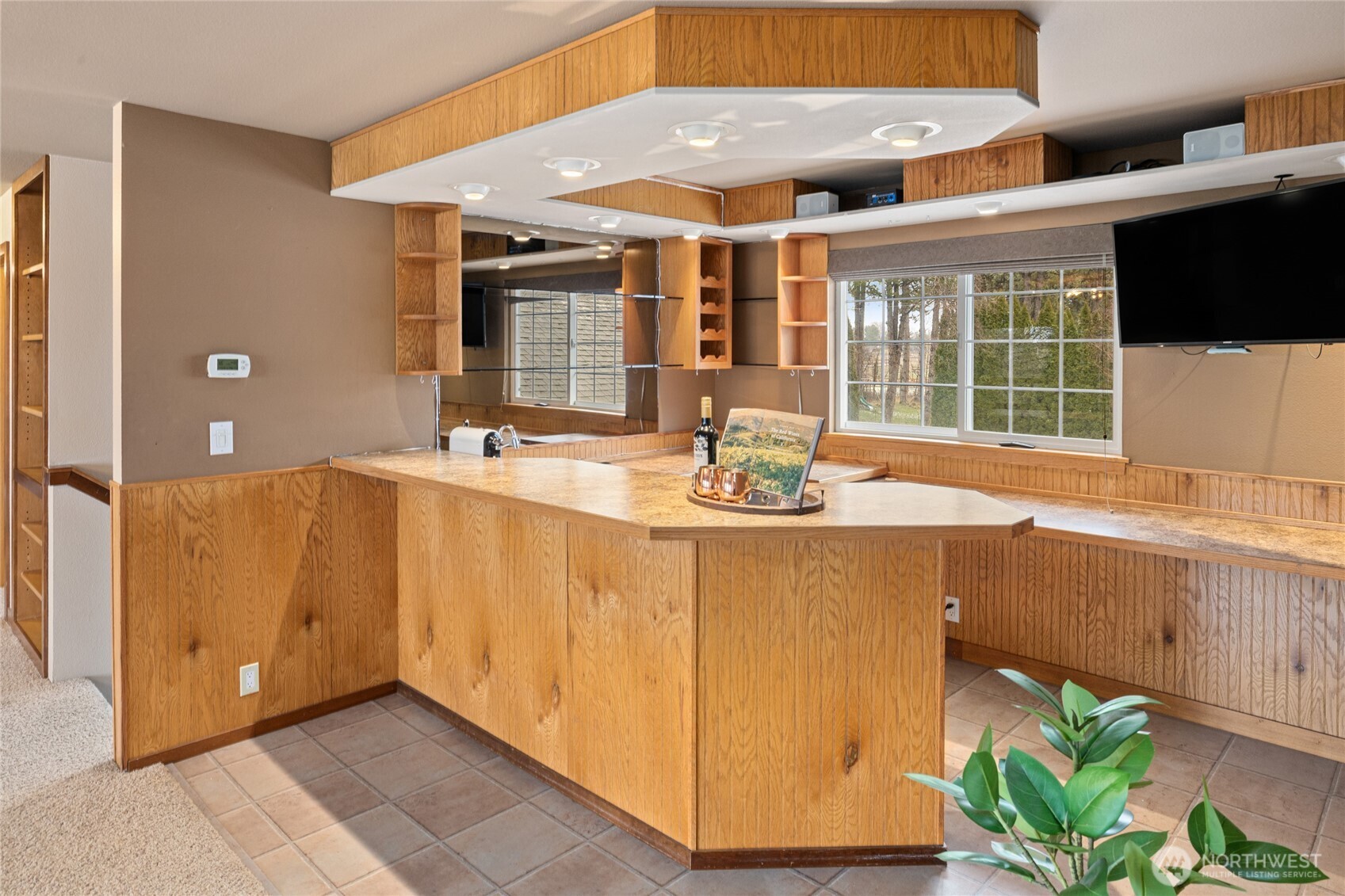 709 South Matthews Road Ellensburg, WA 98926 - Photo 23 of 40 a dining hall with stainless steel appliances granite countertop a stove and a sink