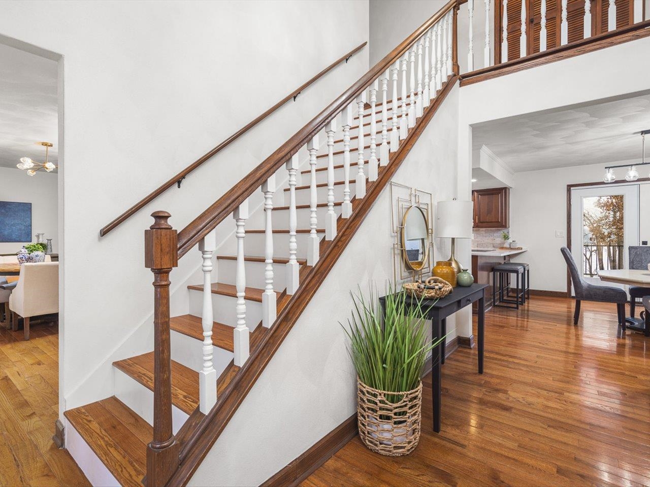 1927 Baintree Road Lake Summerset, IL 61019 - Photo 16 of 71 a dining room with furniture entryway and wooden floor
