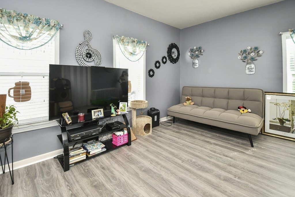 98 Blackstone River Road Worcester, MA 01607 - Photo 5 of 28 Gallery Image 5