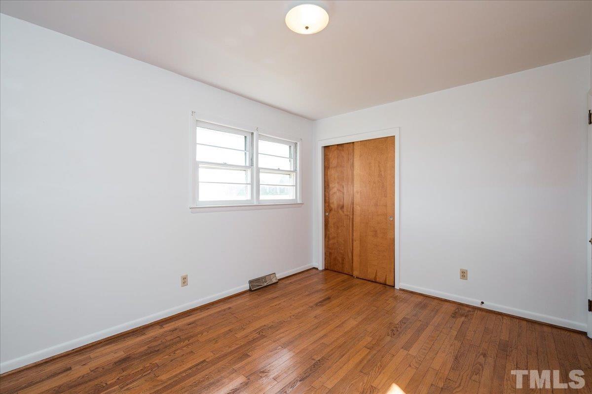 5417 Ten-Ten Road Apex, NC 27539 - Photo 17 of 23 Gallery Image 17
