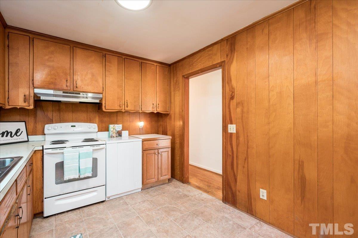 5417 Ten-Ten Road Apex, NC 27539 - Photo 8 of 23 Gallery Image 8