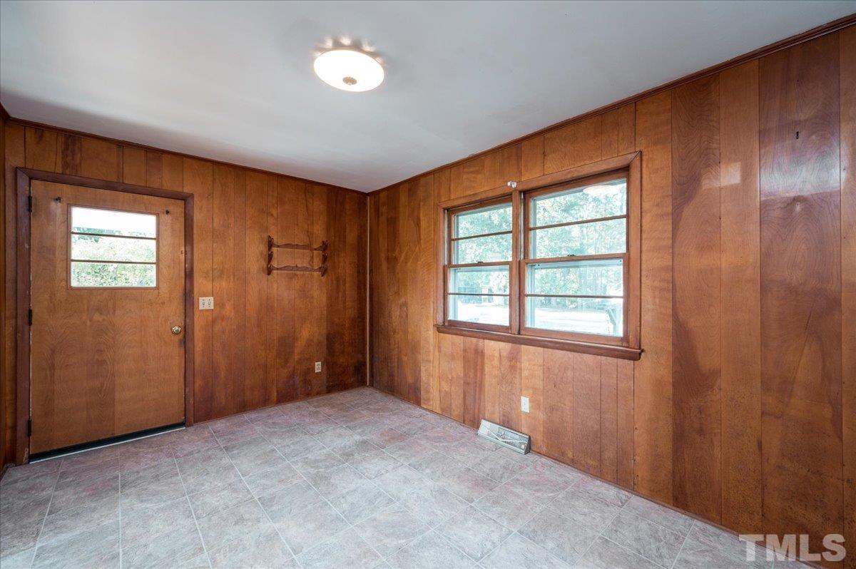 5417 Ten-Ten Road Apex, NC 27539 - Photo 10 of 23 Gallery Image 10