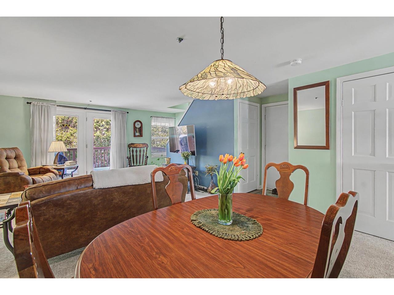 8 Arthur Court Burlington, VT 05403 - Photo 13 of 38