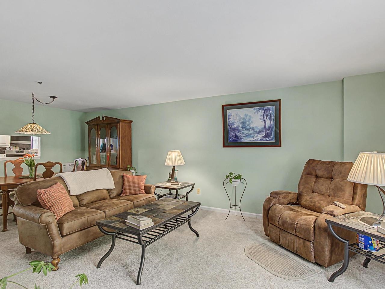 8 Arthur Court Burlington, VT 05403 - Photo 34 of 38