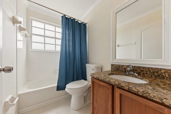$579,000 | 113 Canterbury Place, Royal Palm Beach, FL 33414