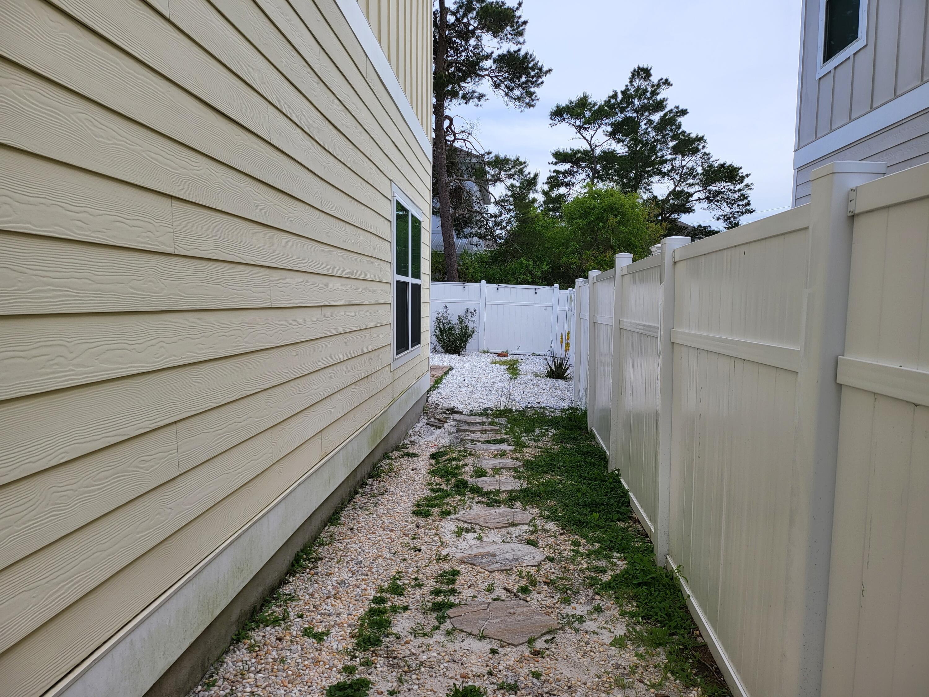 27 Topside Drive Inlet Beach, FL 32461 - Photo 33 of 33 a view of a pathway with a backyard