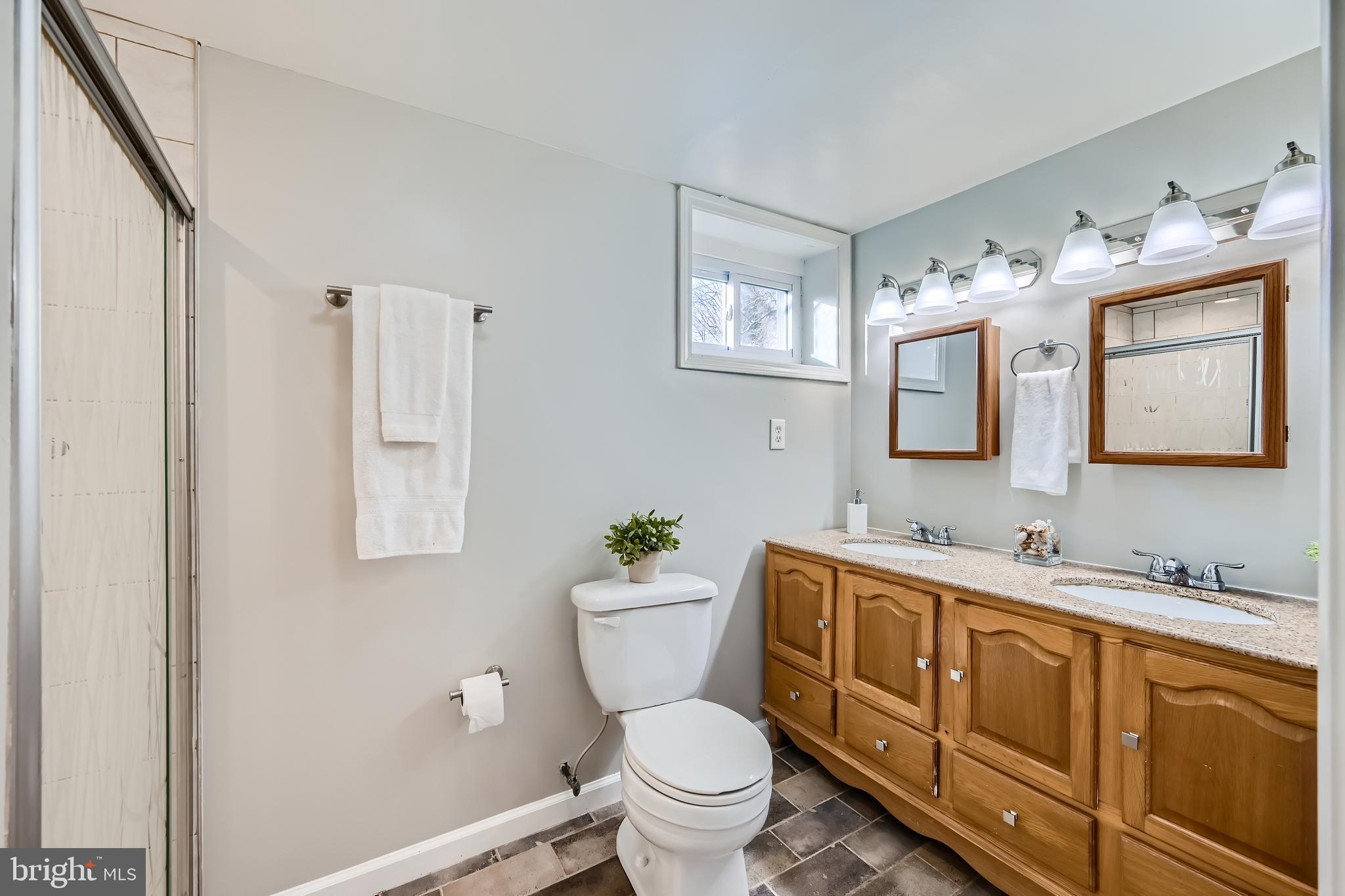 5531 Ritter Avenue Baltimore, MD 21206 - Photo 20 of 37 His and Her sinks in lower level bathroom