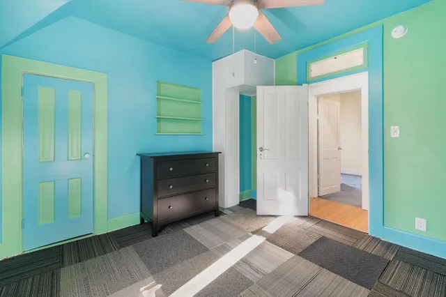 $265,000 | 217 Henry Street, Elgin, IL 60120