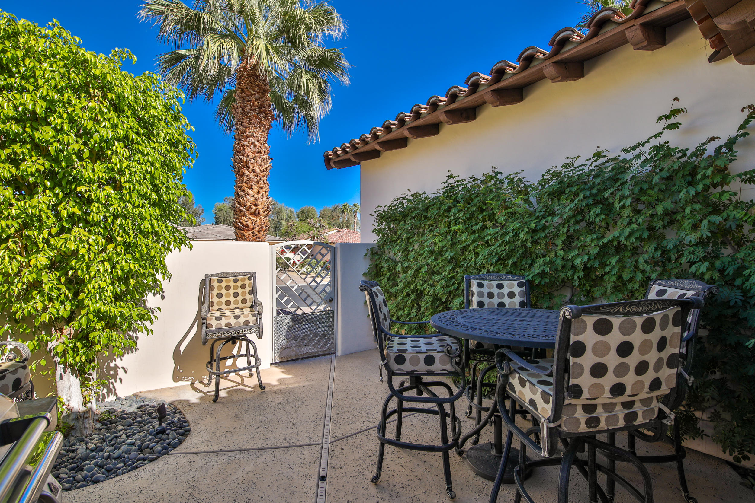 11 Ridgeline Way Rancho Mirage, CA 92270 - Photo 39 of 45 068A8396