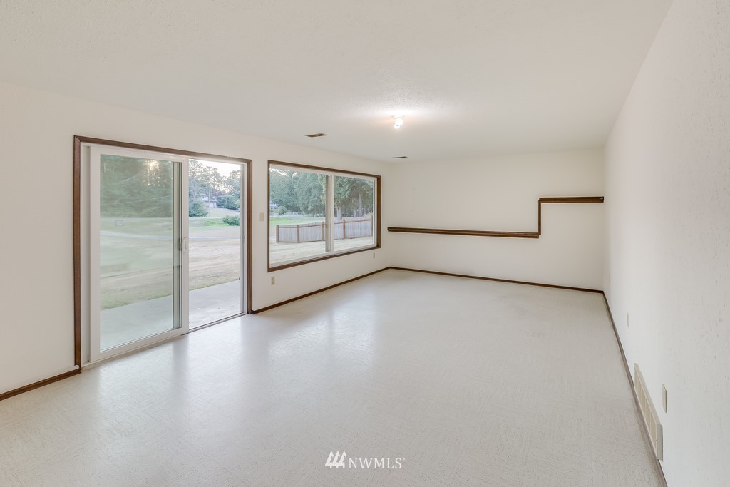 14101 178th Avenue Southeast Renton, WA 98059 - Photo 15 of 30