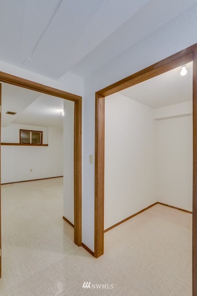 14101 178th Avenue Southeast Renton, WA 98059 - Photo 18 of 30