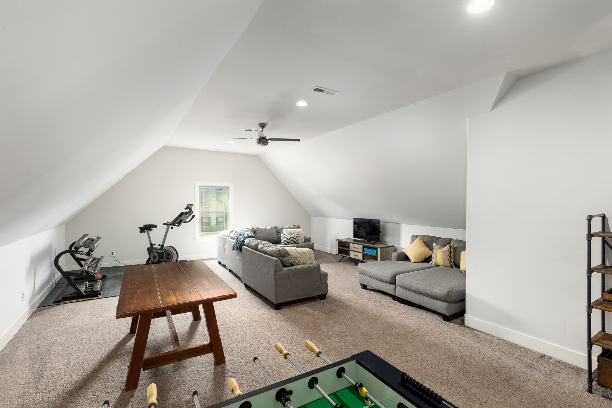 7970 Richpine Drive Murfreesboro, TN 37128 - Photo 18 of 30 a living room with furniture