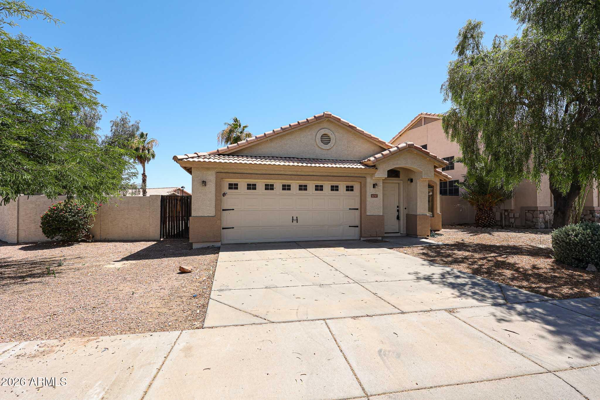 4047 East Jojoba Road Phoenix, AZ 85044 - Photo 1 of 41