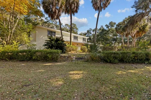 $527,000 | 155 South Court Street, Bronson, FL 32621