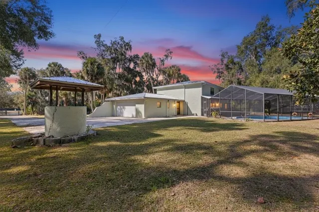 $527,000 | 155 South Court Street, Bronson, FL 32621