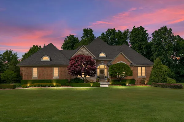 $729,000 | 2896 Long Winter Lane, Oakland, MI 48363