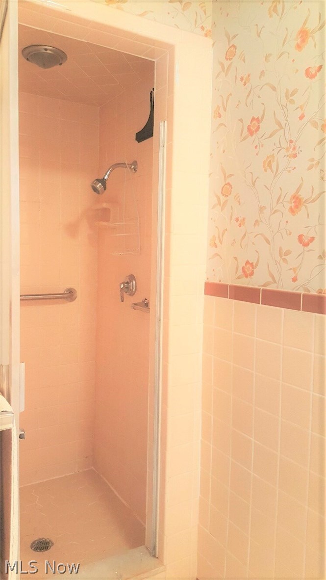 342 Edmore Road Akron, OH 44333 - Photo 14 of 19 Gallery Image 14