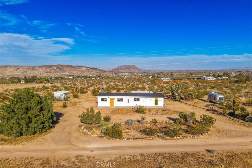 2625 Geronimo Trail Yucca Valley, CA 92285 - Photo 38 of 57 a view of lake view and mountain view