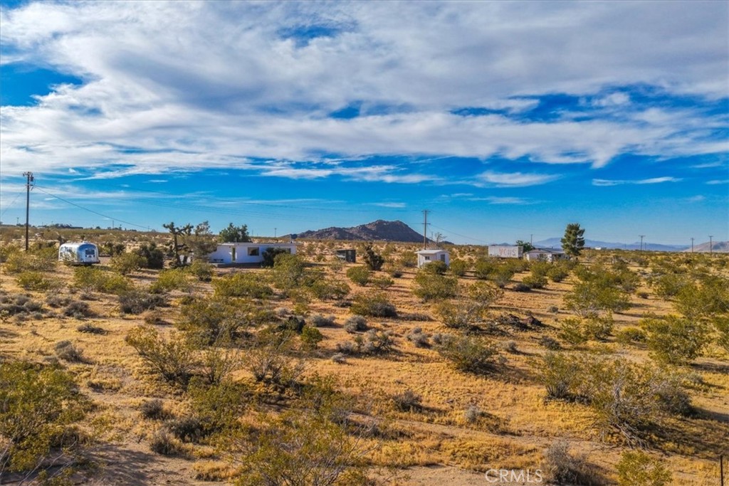2625 Geronimo Trail Yucca Valley, CA 92285 - Photo 41 of 57 a view of a city