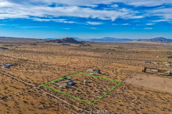 $365,000 | 2625 Geronimo Trail, Yucca Valley, CA 92285