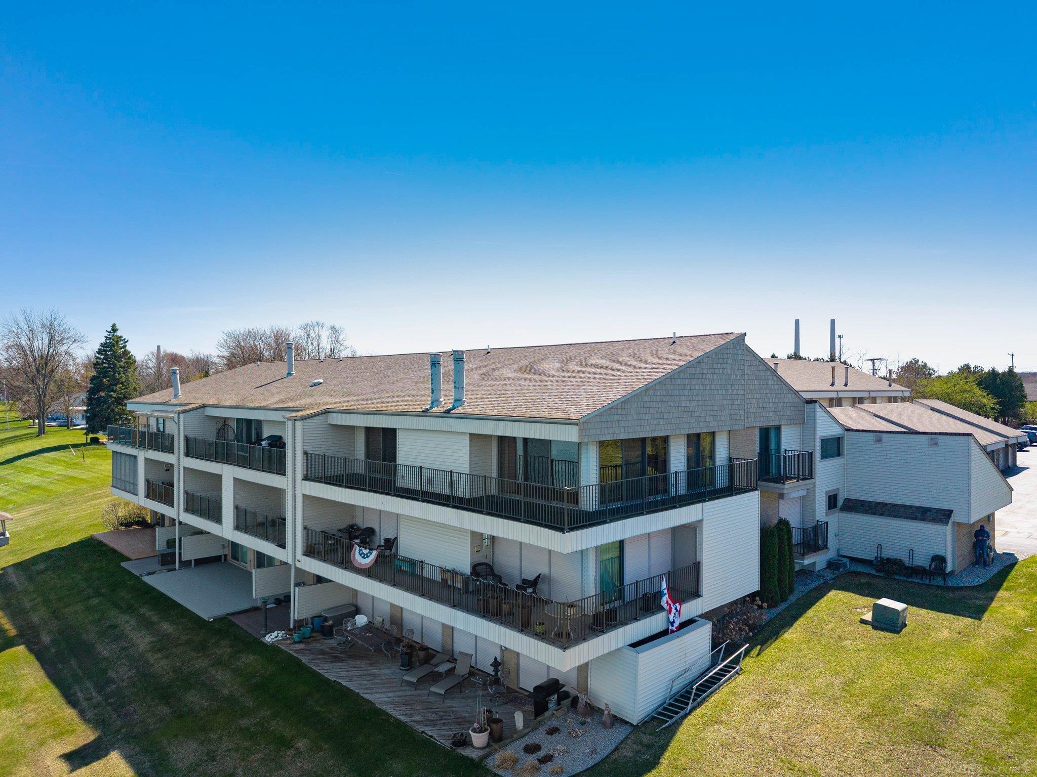 3997 River Road East China, MI 48054 - Photo 3 of 54