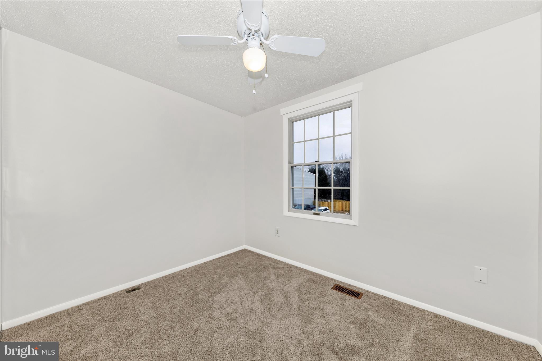 25508 Coltrane Drive Damascus, MD 20872 - Photo 36 of 58 Bedroom 3