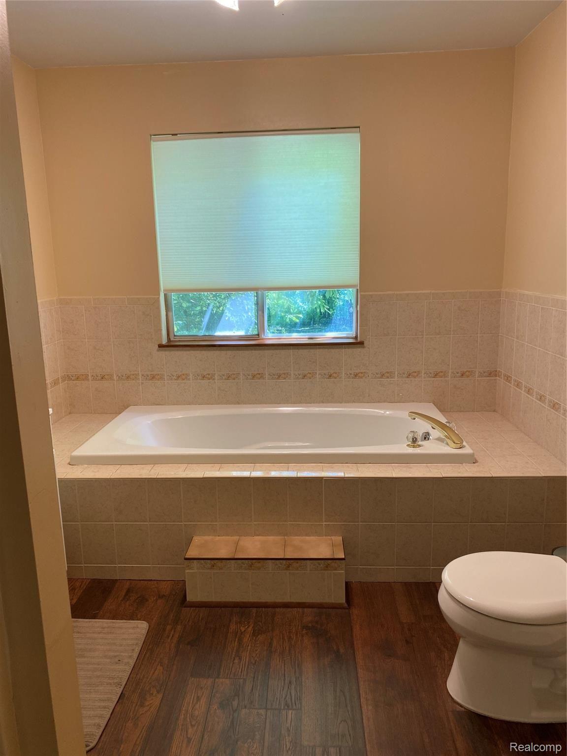 1451 Yensch Road Dundee, MI 48131 - Photo 13 of 35 20210726_171222186_iOS.jpg