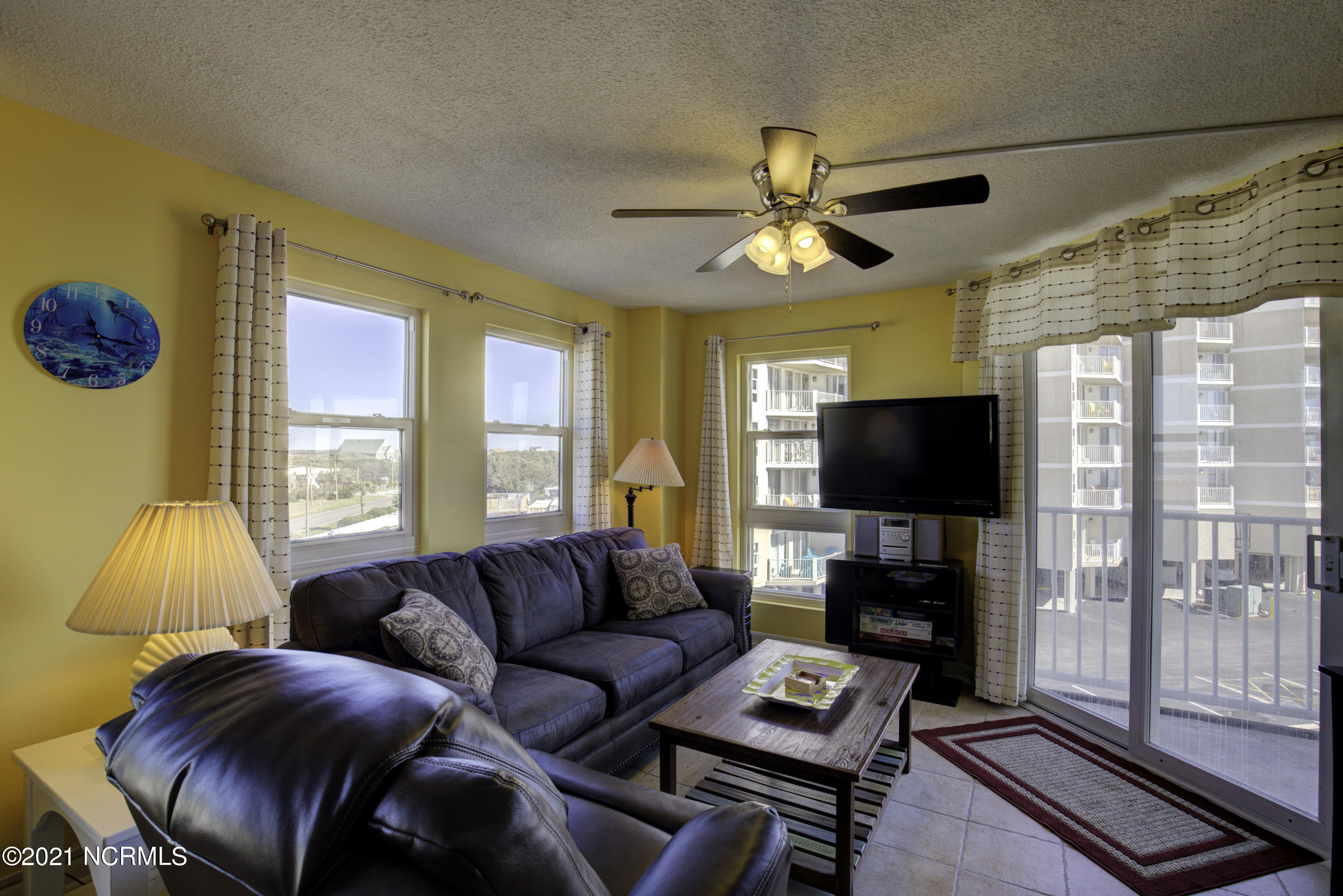 2000 New River Inlet Road, Unit 2314 North Topsail Beach, NC 28460 - Photo 11 of 20 living room