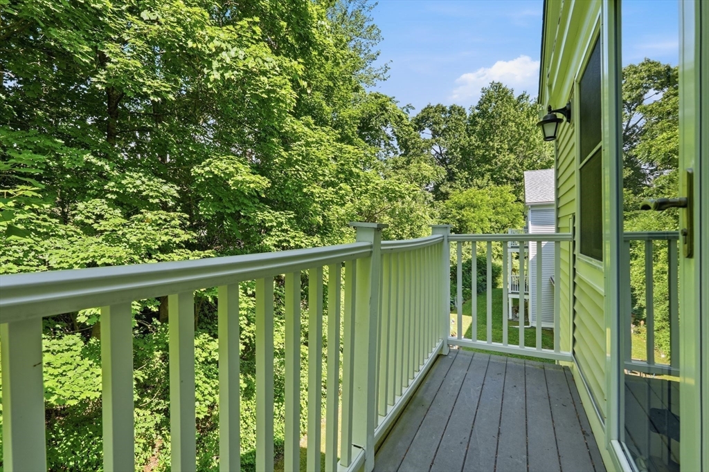 44 Evergreen Road, Unit 302 Northampton, MA 01053 - Photo 23 of 28