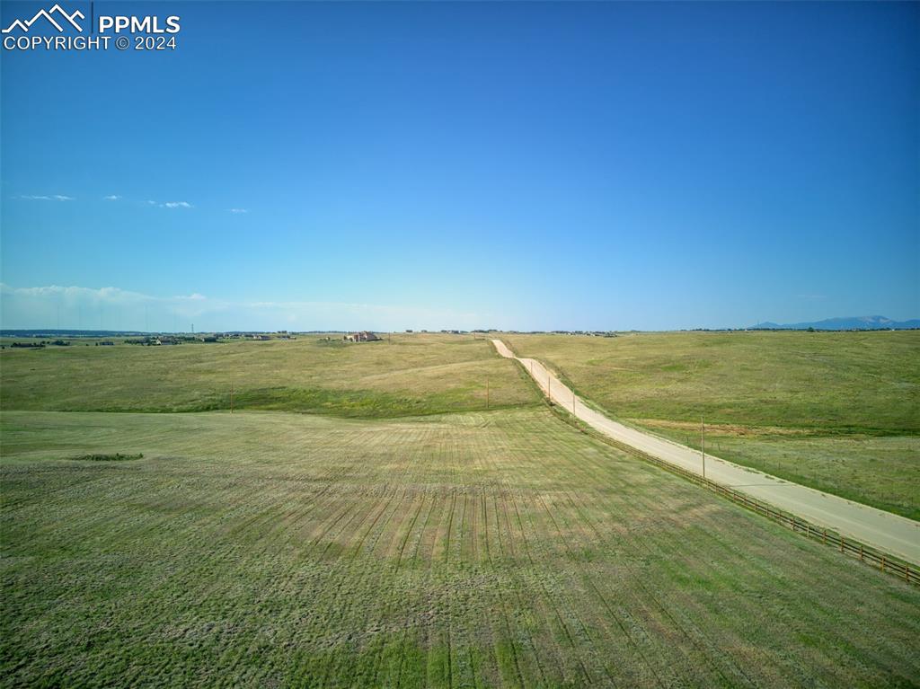 18595 Brown Road Colorado Springs, CO 80908 - Photo 5 of 12