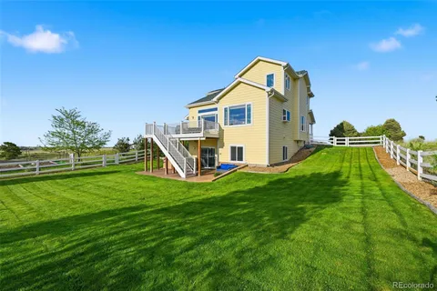 $1,275,000 | 31159 Longhorn Circle, Elizabeth, CO 80107