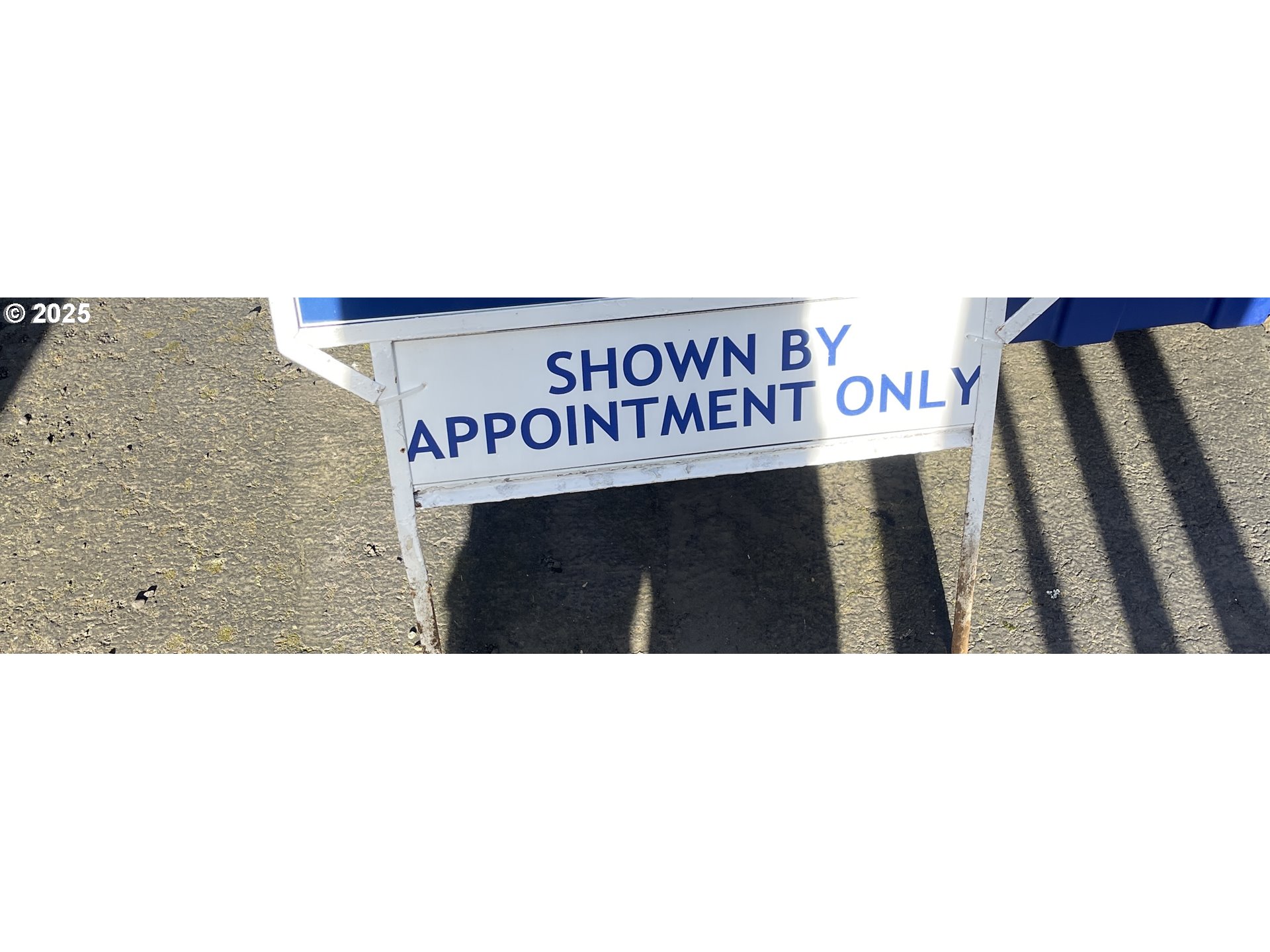 10742 Highway 126 Mapleton, OR 97453 - Photo 10 of 30 a view of an entrance