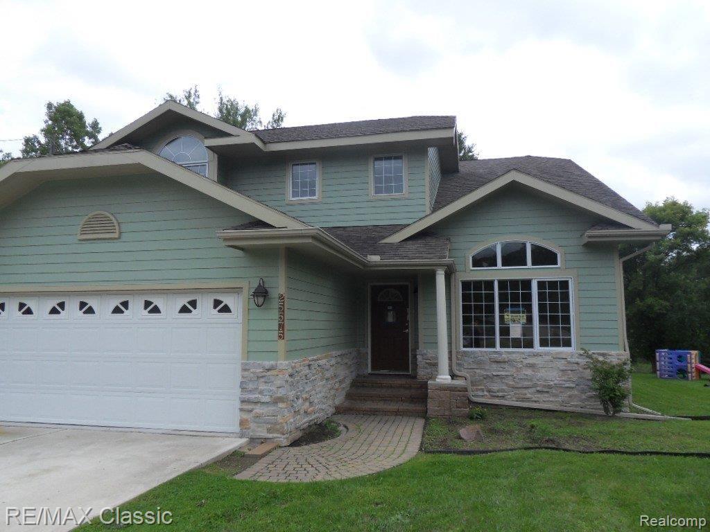 Farmbrook 25575 08-26-11 City Re