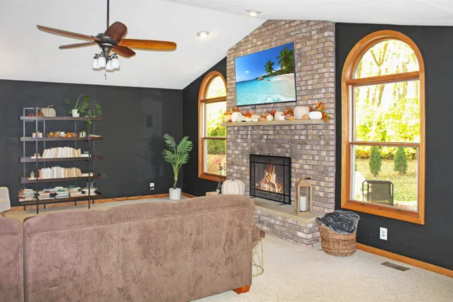 $425,000 | 3558 Burlwood Drive, Rockford, IL 61114