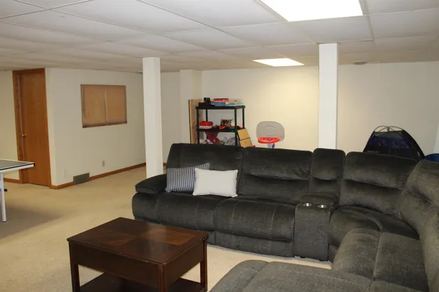 $425,000 | 3558 Burlwood Drive, Rockford, IL 61114