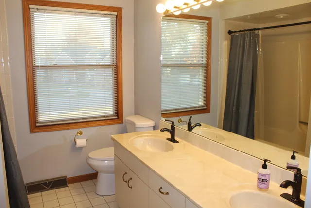 $425,000 | 3558 Burlwood Drive, Rockford, IL 61114