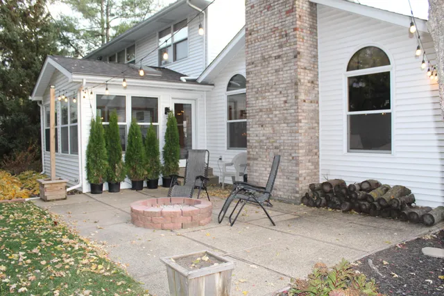 $425,000 | 3558 Burlwood Drive, Rockford, IL 61114