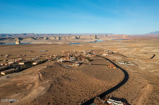 $950,000 | 8.35-acres South 8.35-acres S Parcel Rainbow Drive, Page, AZ 86040