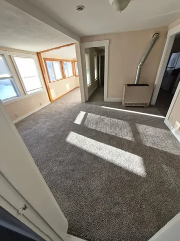 $1,300 | 201 Pleasant Street, Claremont, NH 03743