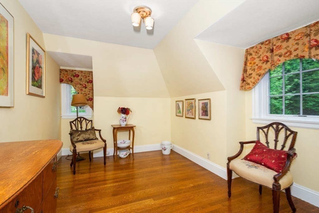 6 Old Colony Road Worcester, MA 01609 - Photo 30 of 39 Gallery Image 30