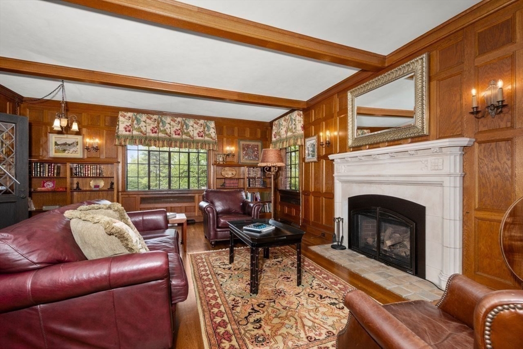 6 Old Colony Road Worcester, MA 01609 - Photo 7 of 39 Gallery Image 7