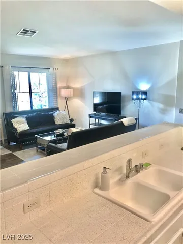 $2,295 | 1004 Duckhorn Court, Unit 201, Las Vegas, NV 89144