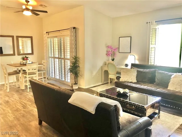 $2,295 | 1004 Duckhorn Court, Unit 201, Las Vegas, NV 89144