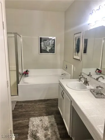 $2,295 | 1004 Duckhorn Court, Unit 201, Las Vegas, NV 89144