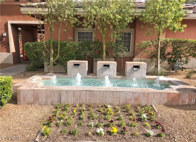 $2,295 | 1004 Duckhorn Court, Unit 201, Las Vegas, NV 89144