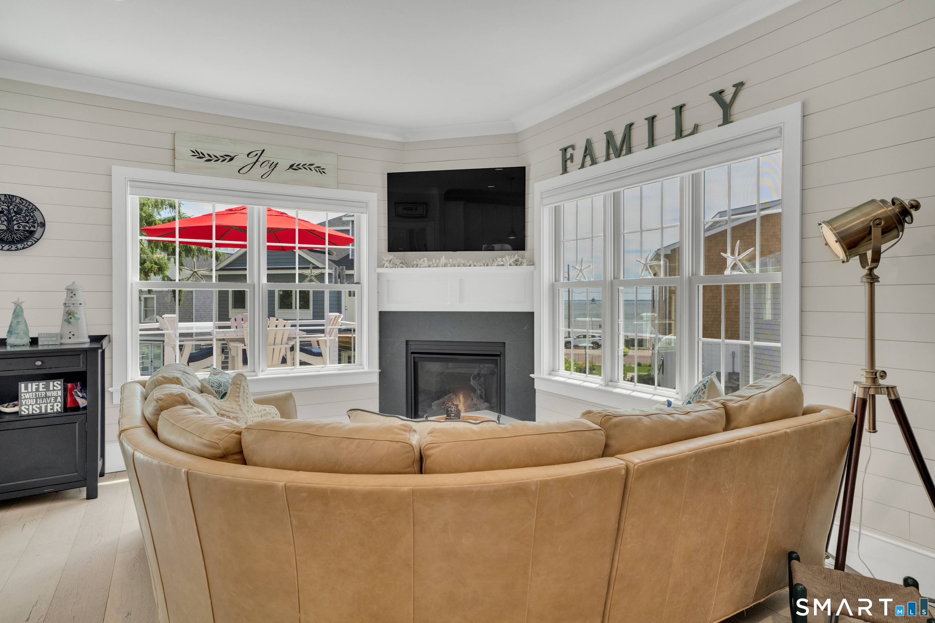 27 Jerome Road New London, CT 06320 - Photo 15 of 40