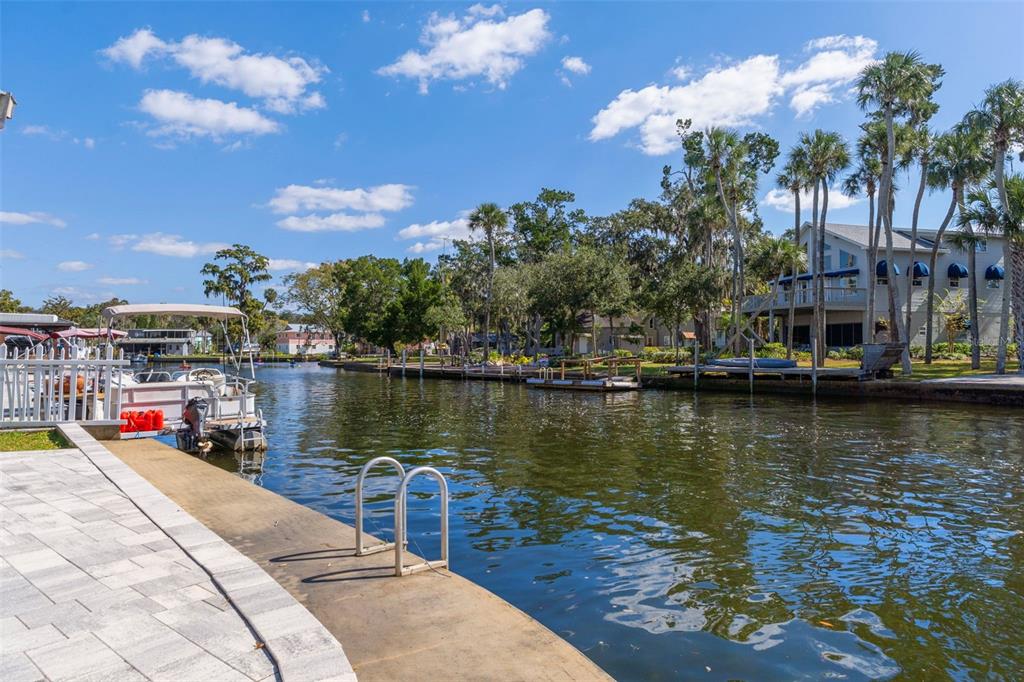 5272 Tropical Point Weeki Wachee, FL 34607 - Photo 45 of 60