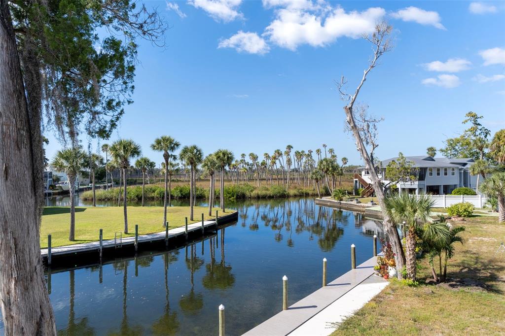 5272 Tropical Point Weeki Wachee, FL 34607 - Photo 46 of 60